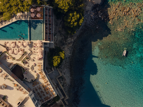 Investing in Barefoot Luxury